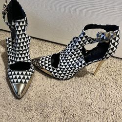 Ladies Heels Red And Black And White