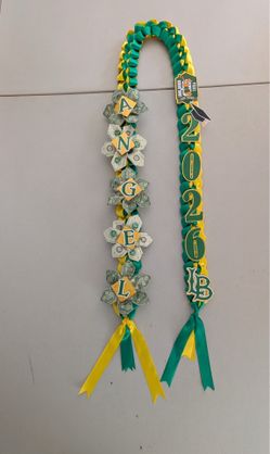 Graduation leis