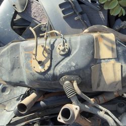 Parts For Tacoma Gas Tank  1999 Motor 3.4 