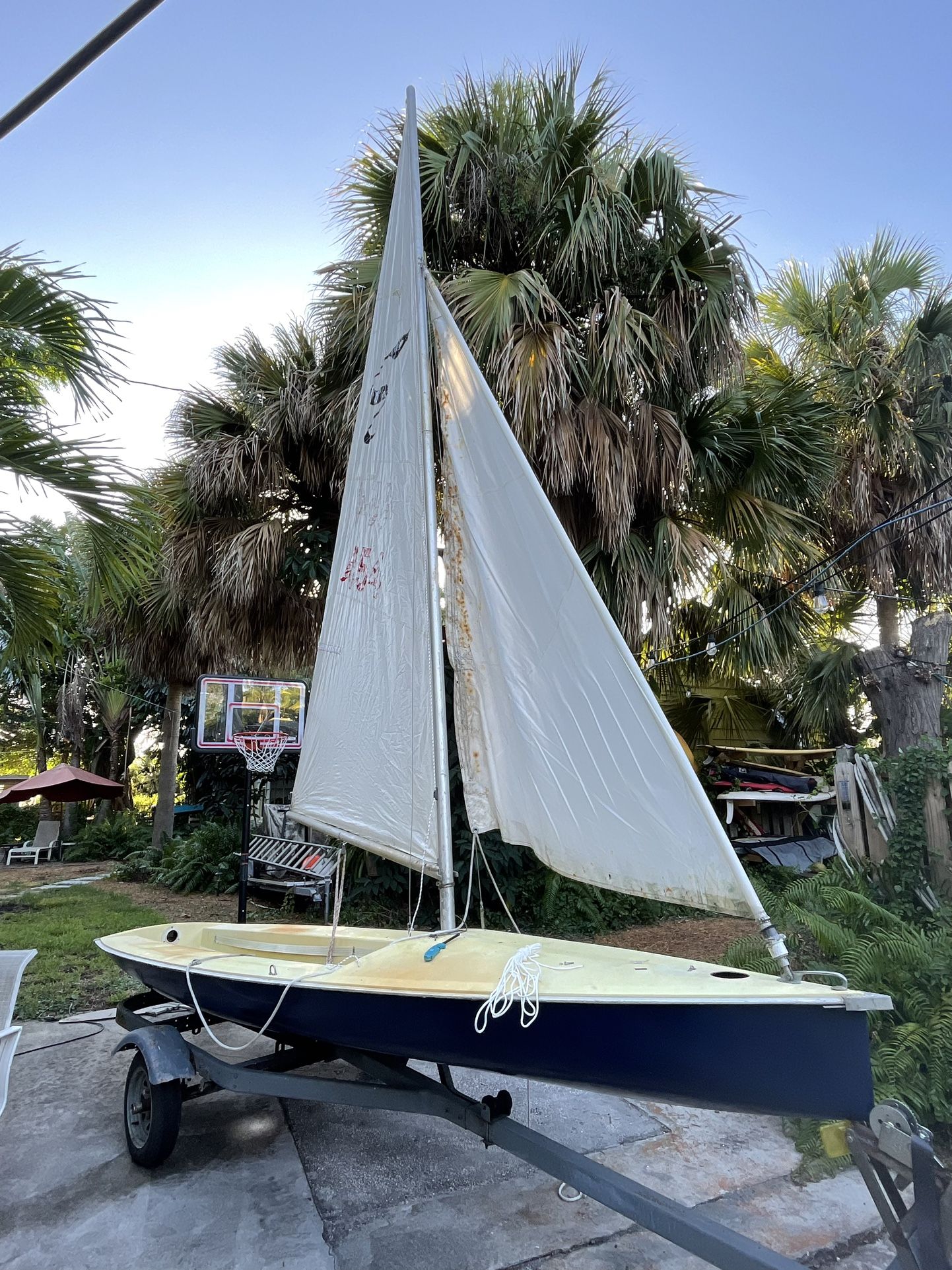 Sidewinder Sailboat & Trailer