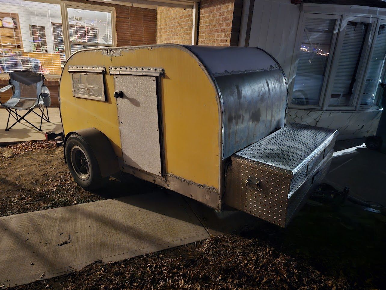 Camper Trailer 