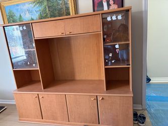 Free entertainment center table storage