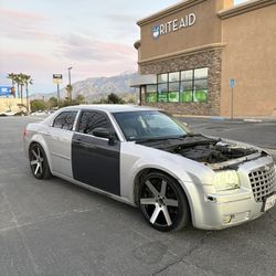 2010 Chrysler 300