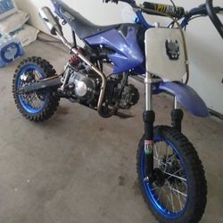 125 Dirt Bike