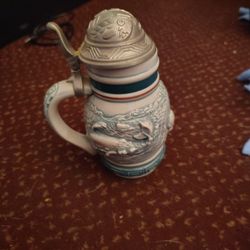 Avon Miniature Beer Stein Endangered Species Sperm Wale Lidded