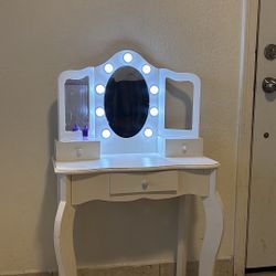 Toddler Vanity 