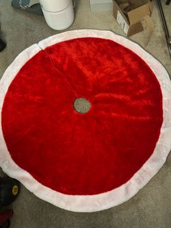 Christmas tree skirt 🎄