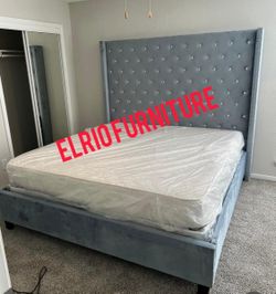 Furniture queen bed