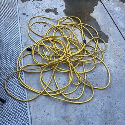100’ Heavy Duty Extension Cord