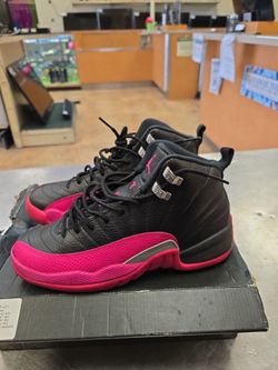 Air jordan retro 12s