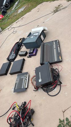 Mixed Pro Audio Equipment Lot