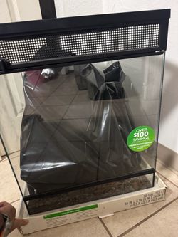 Reptile glass terrarium