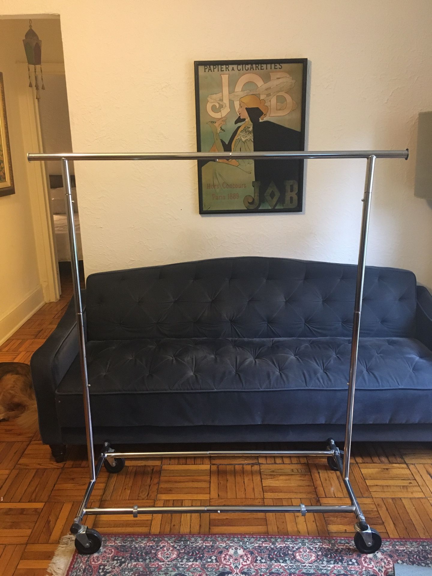 Clothes Rack. Great shape. Good quality