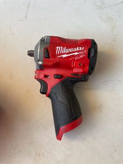 2554-20 M12 FUEL™ 3/8" Stubby Impact Wrench