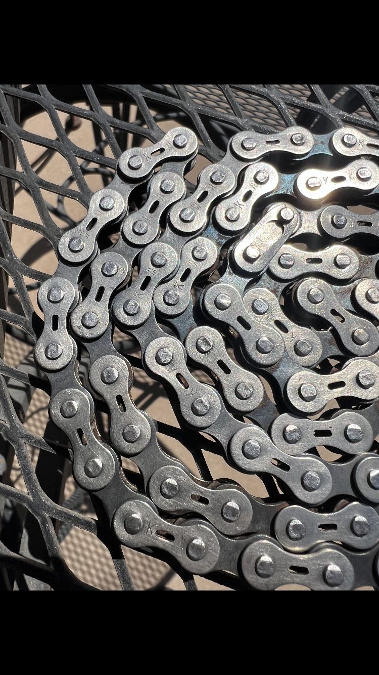 KMC SLOTTED CHAIN 88 links EARLY 80s