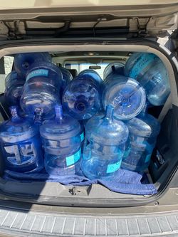 Primo 5-Gallon Water Jugs – Lot of 26