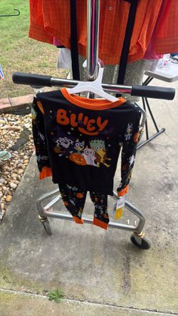 Bluey 2 Piece Pajama Set Size 4 NEW