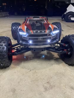 kraton 8s RC fully loaded !!!