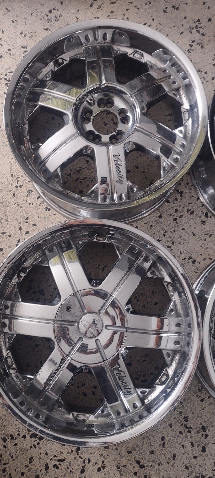 20 Inch Chrome Velocity Rims for Sale in Miami, FL OfferUp