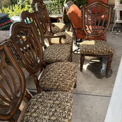 Set of 6 Elegant Carved Wooden Dining Chairs