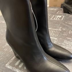 Women’s Booties 