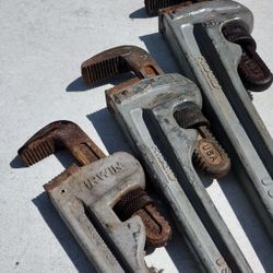  Rigid pipe wrenches 