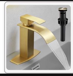‼️$25‼️ Modern Brushed Brass Waterfall Bathroom Sink Faucet Single Handle Lever