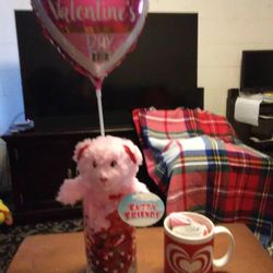 Valentines Day Basket  Thumbnail
