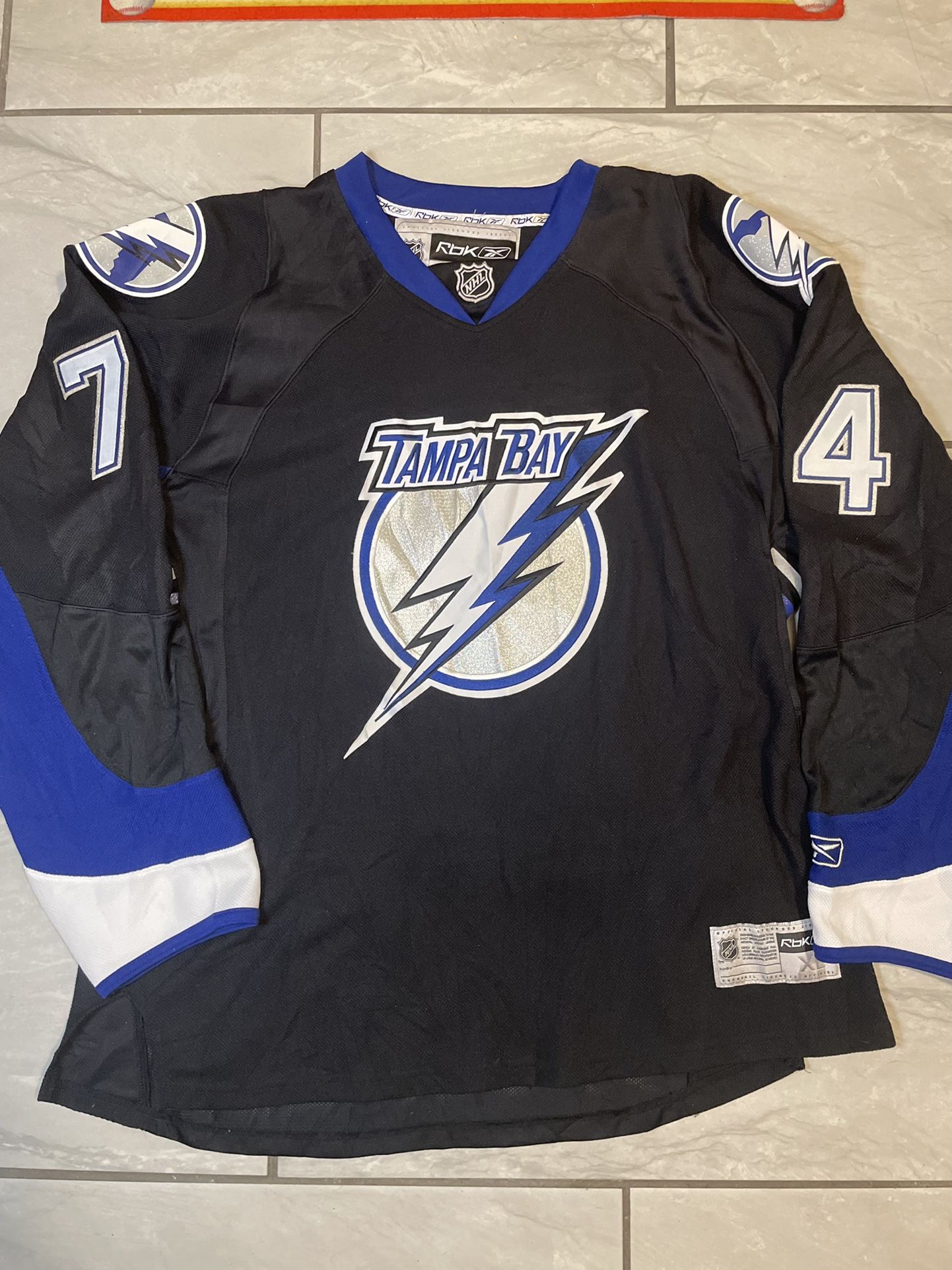 Reebok Tampa Bay Lightning NHL Hockey Jersey Men Sz XL #74 Tarnasky 2003 Vtg