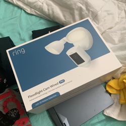 Ring floodlight cam wired pro with 3-D motion detection brand new in box