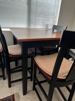 Counter Height Dining Table with 4 Chairs
