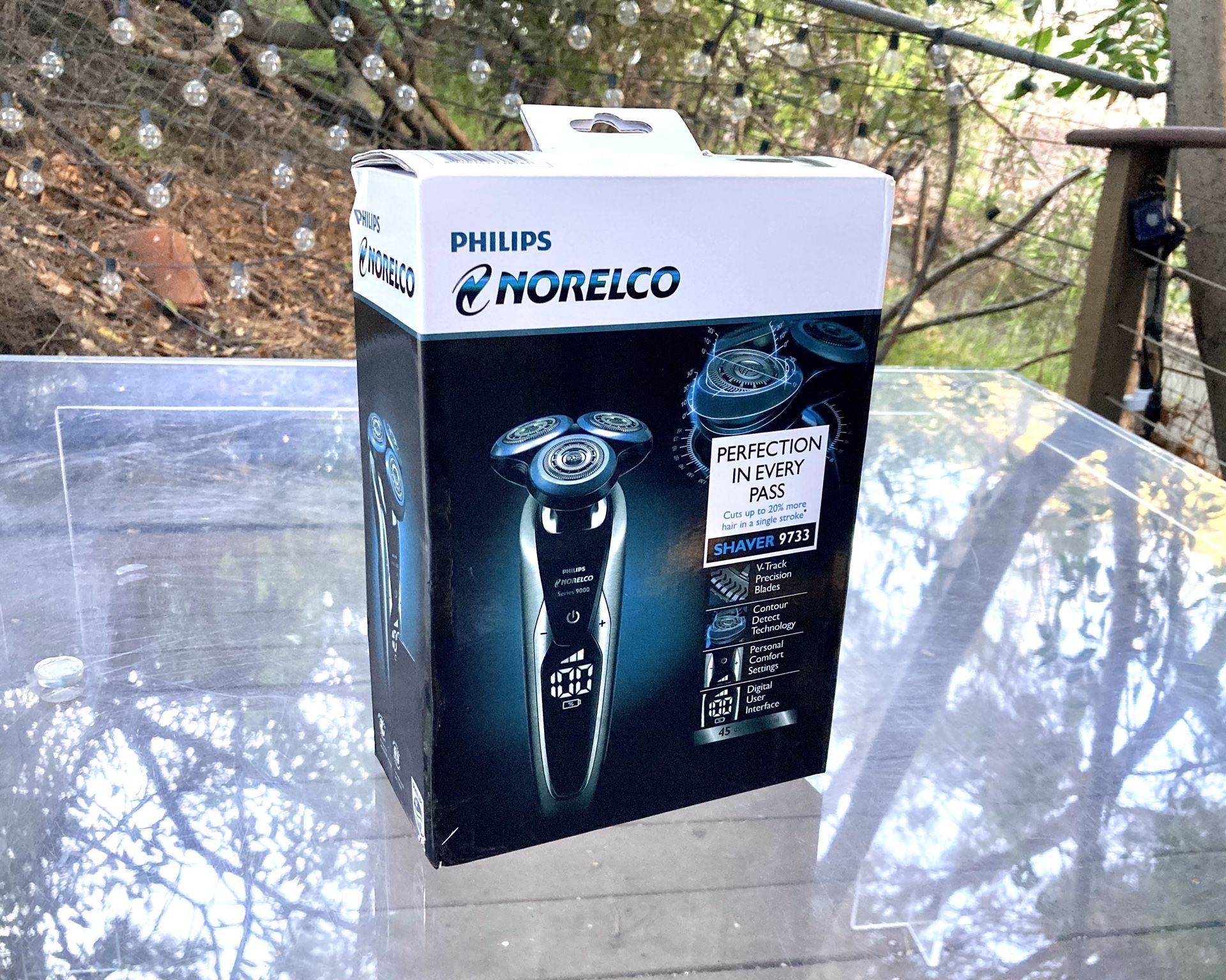 Philips Norelco Series 9000 Wet/Dry Electric Shaver and Trimmer