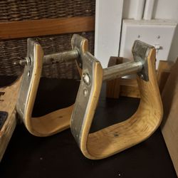 Stirrups For Horseback Riding
