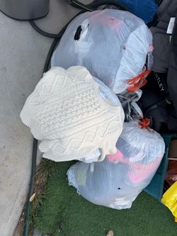 Kids clothes 5-7 years old 1-3 dollars each