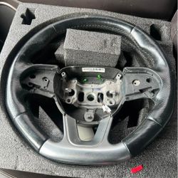 Jeep Grand Cherokee SRT Steering wheel