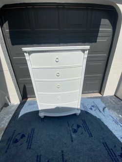 White Dresser