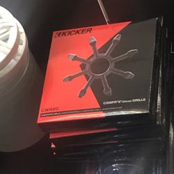 Kicker 43CWR8G Subwoofer grille for select CompR and CompRT Series subs (8" grille)