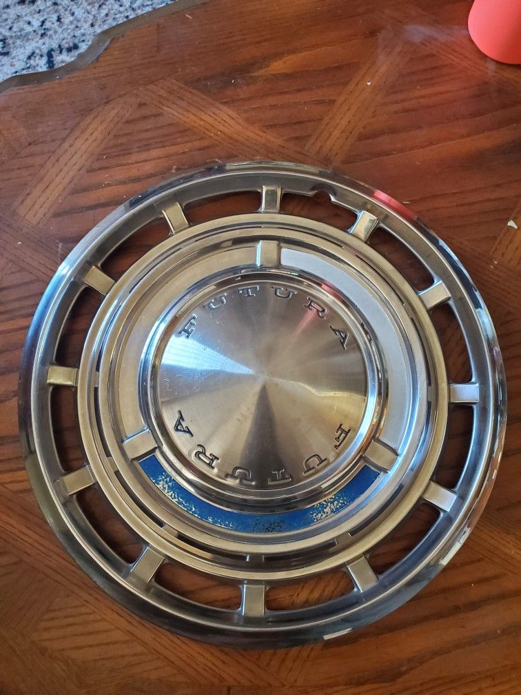 1(contact info removed) Ford Falcon Futura hubcap 13 inch
