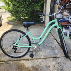 Bicycle Huffy In Good Condition Works Perfectly  Tire 27 Inch 