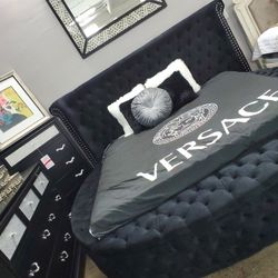 🙋‍♀️ King, Queen Bed Frame 👉Furniture Sectional, Dining Table Sets Avail 