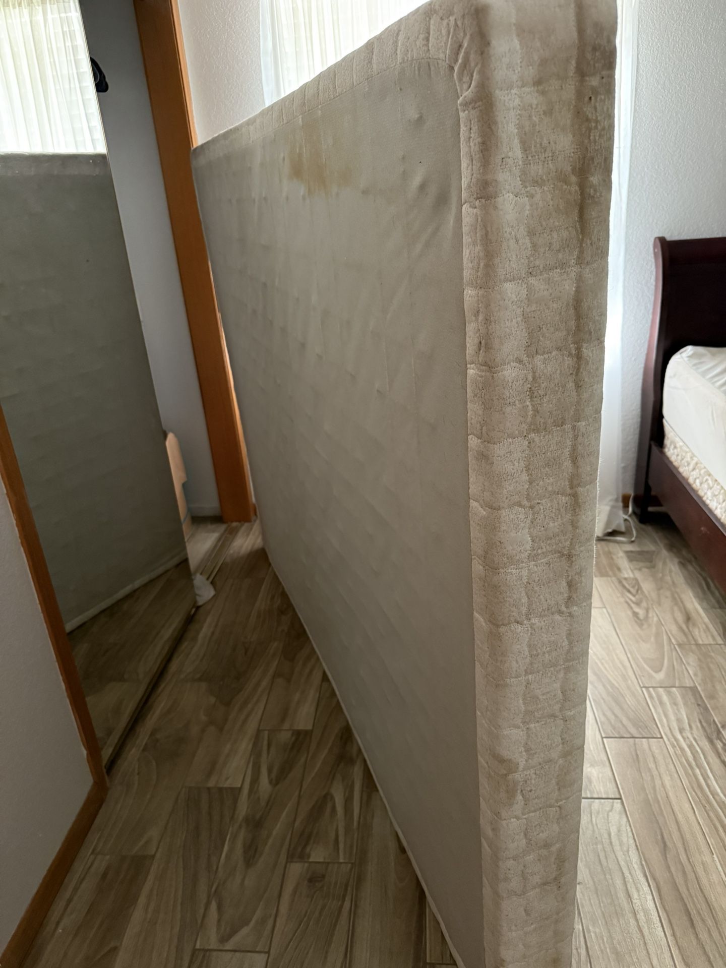 Free Box Spring