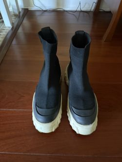 ZARA BLACK SWEATER ANKLE BOOTS, Size 36
