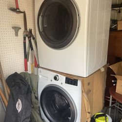 Washer & Gas Dryer