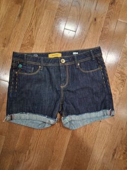 Women's shorts