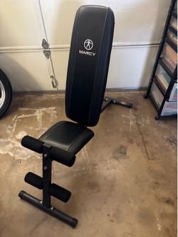 Weight bench