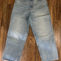 H&M men Baggy Jeans
