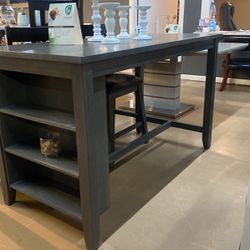 Counter Table With 4 Stools 