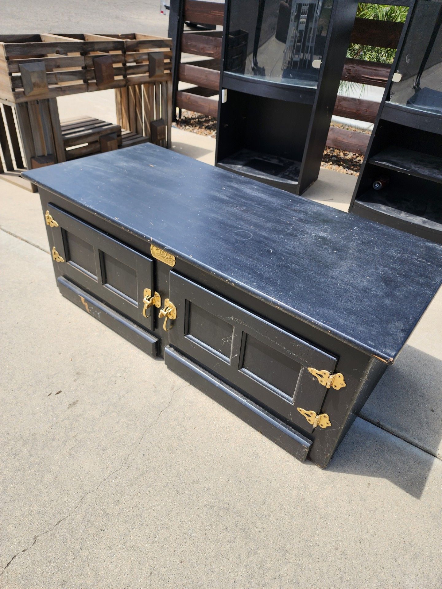 Oak storage table
