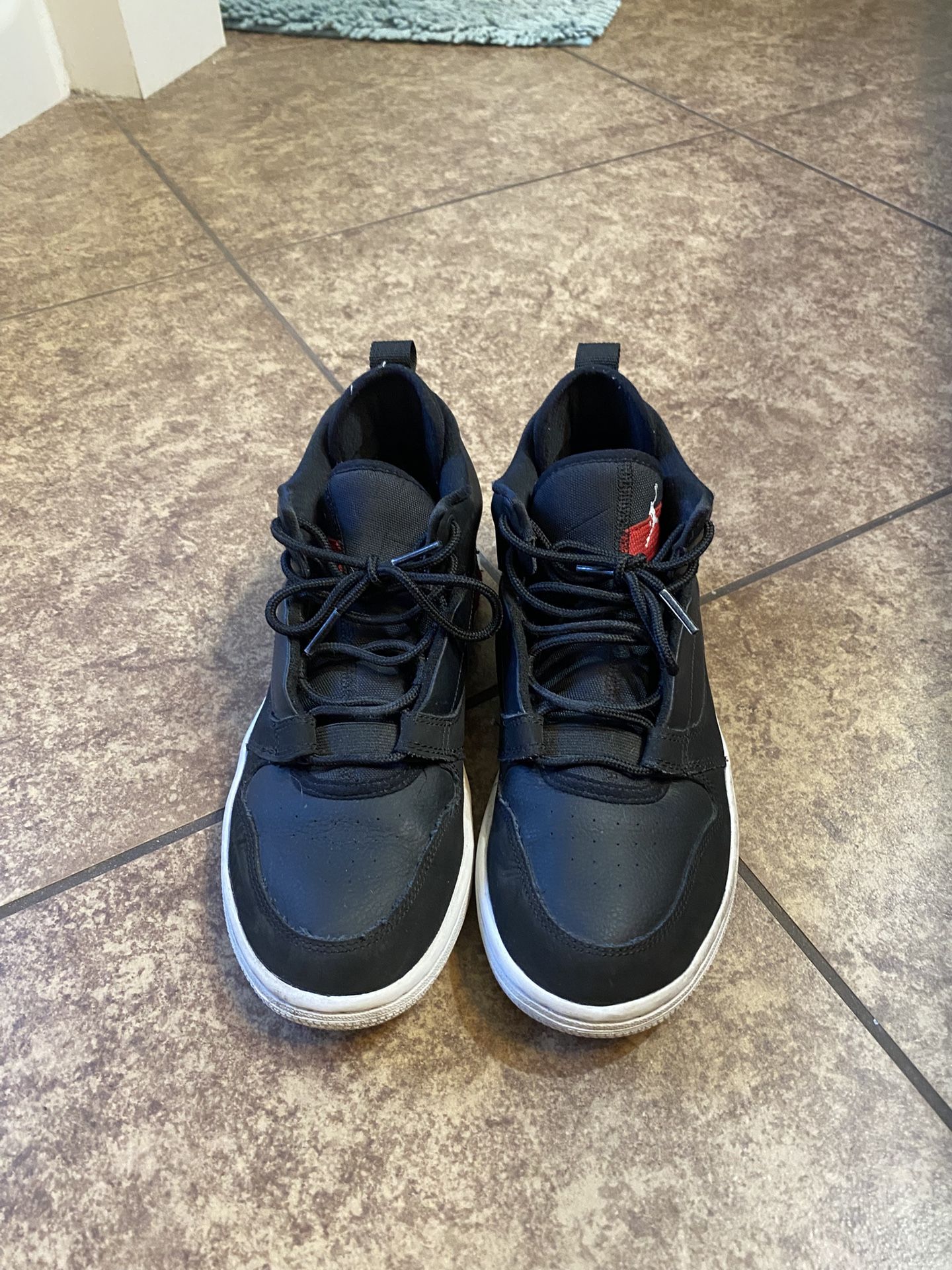Jordan Fadeaway GS Size 7 Youth
