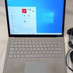 Nice Silver MICROSOFT SURFACE LAPTOP  WINDOWS 10 TOUCHSCREEN 8GB RAM PENTIUM i5